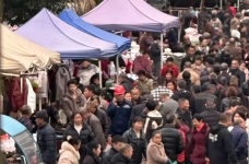 网络中国节·春节 | 洪墩镇：赶一场年终大集 赴一场年味之约