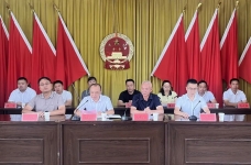 洪墩镇举行2025年优秀高考学子奖助学金发放仪式