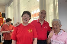 邵武市老年大学深入养老院开展关爱活动